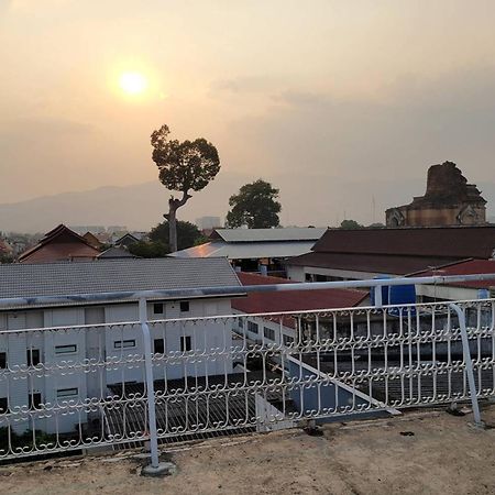 Asaya House Hotel Chiang Mai Exterior photo